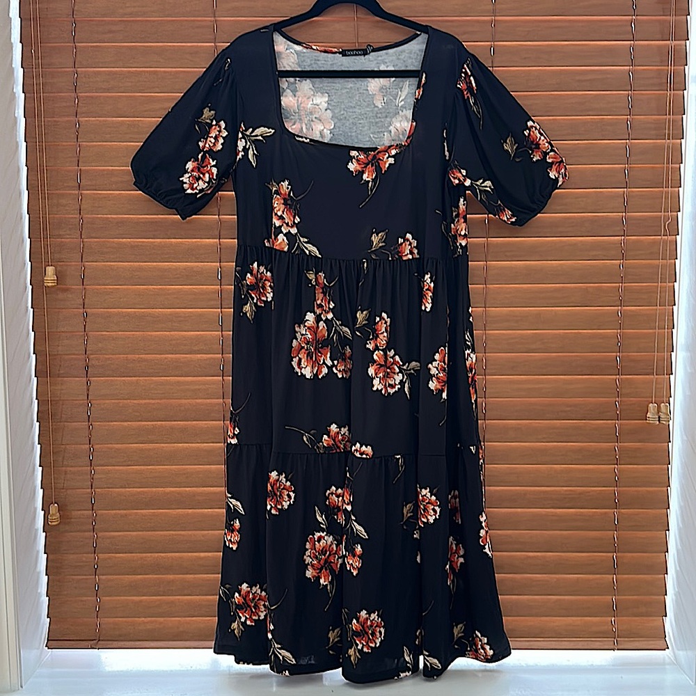 Boohoo tiered midi dress